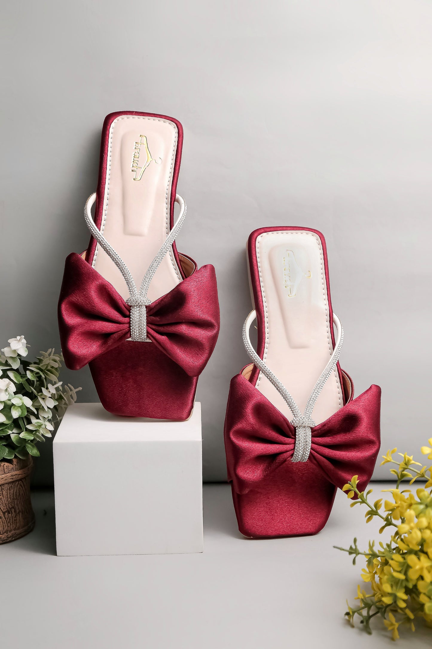 Brauch Women Maroon Rhinestone Bow Flats
