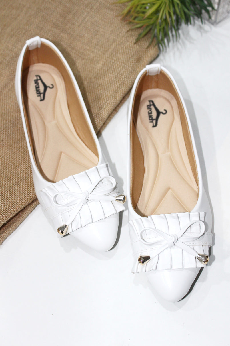 Brauch White Frill Bow Ballarines