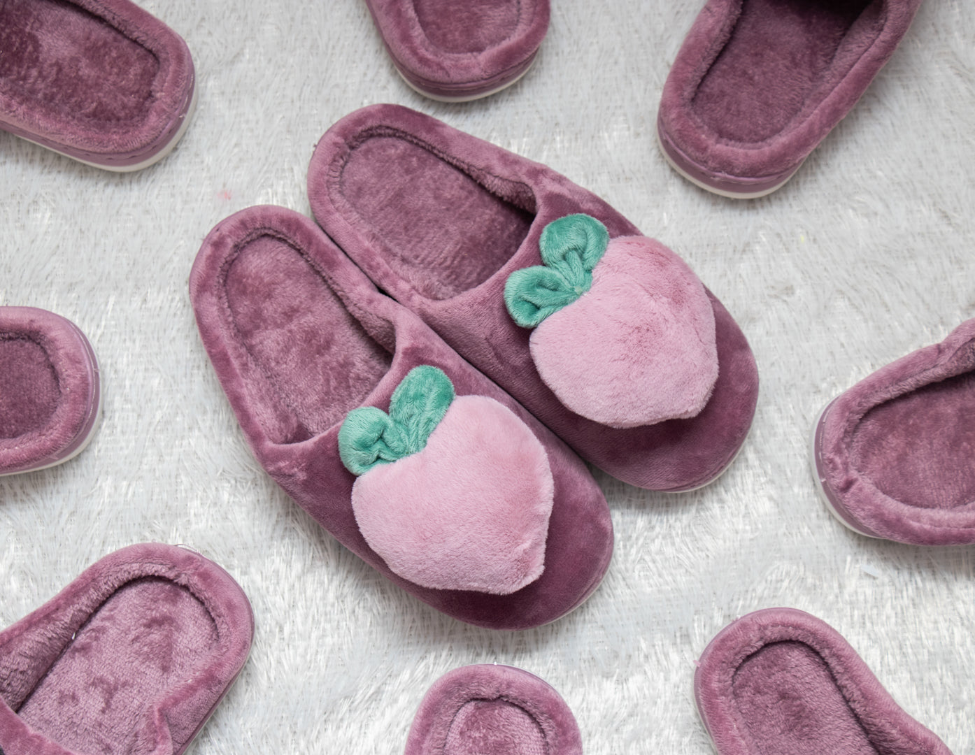 Brauch Women's Purple Fur Heart Apple Winter Slippers