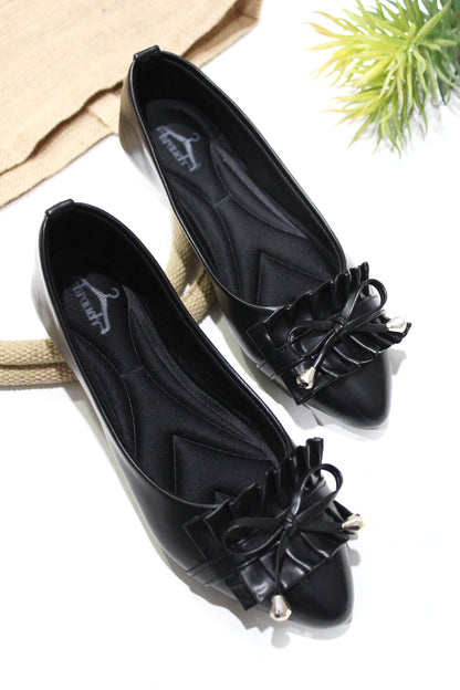 Brauch Black Frill Bow Ballarines