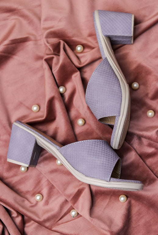 Brauch Women's Lavender Patterned Heels