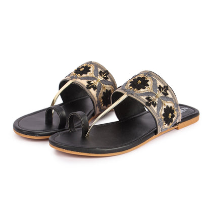 Brauch Women's Black Embroidered Floral Flats